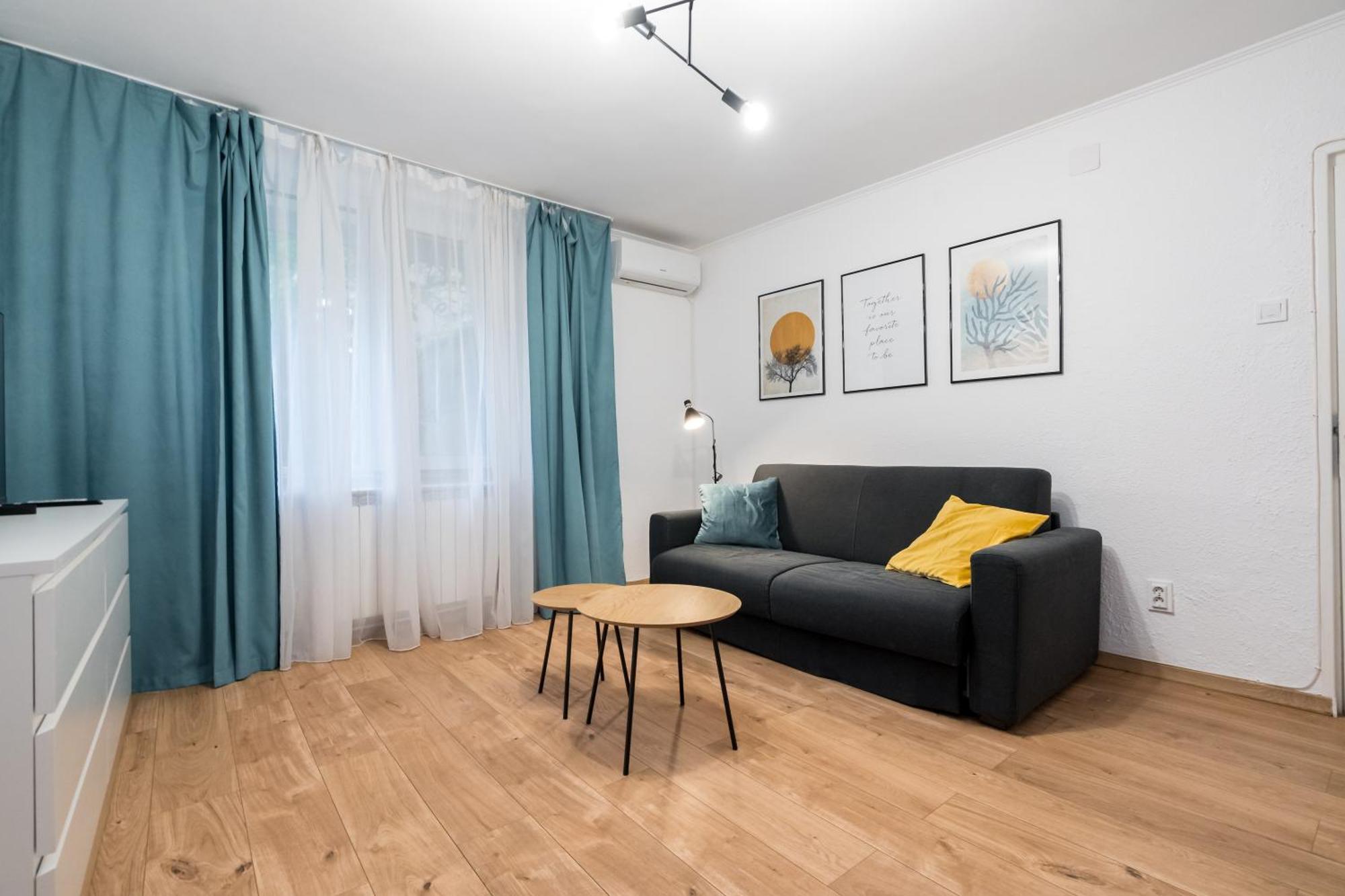 Ultracentral Cozy Apartment Bucharest Exterior photo